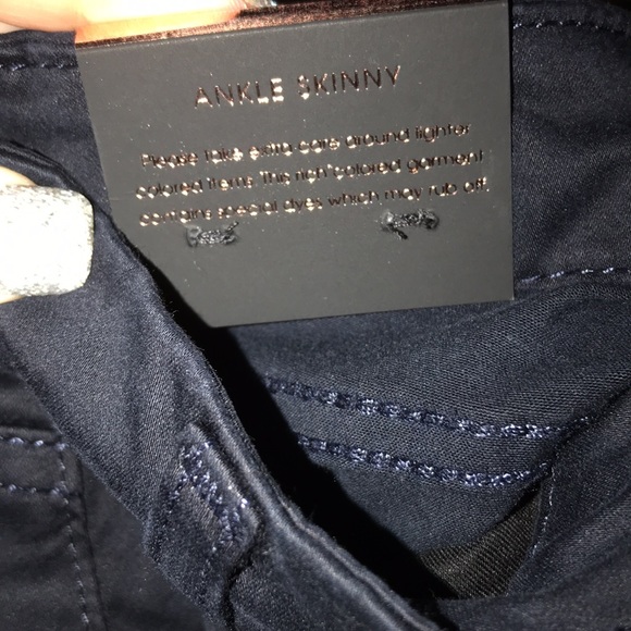 ⭐️Host Pick⭐️ Jen7 by 7 for All Mankind Ankle Skinny Jeans - Picture 7 of 11